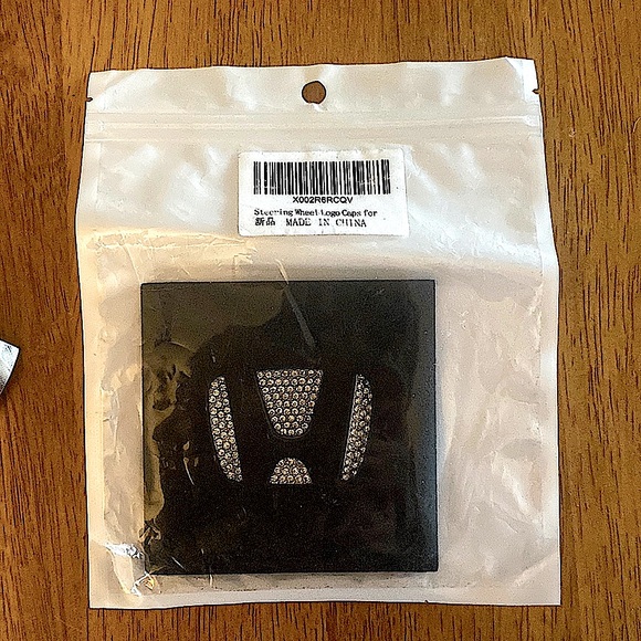 NEW 7pc HONDA Accessories - Picture 3 of 12